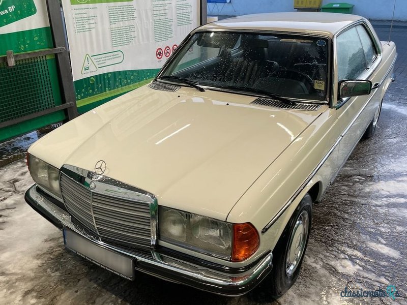 1980' Mercedes-Benz W123 photo #3