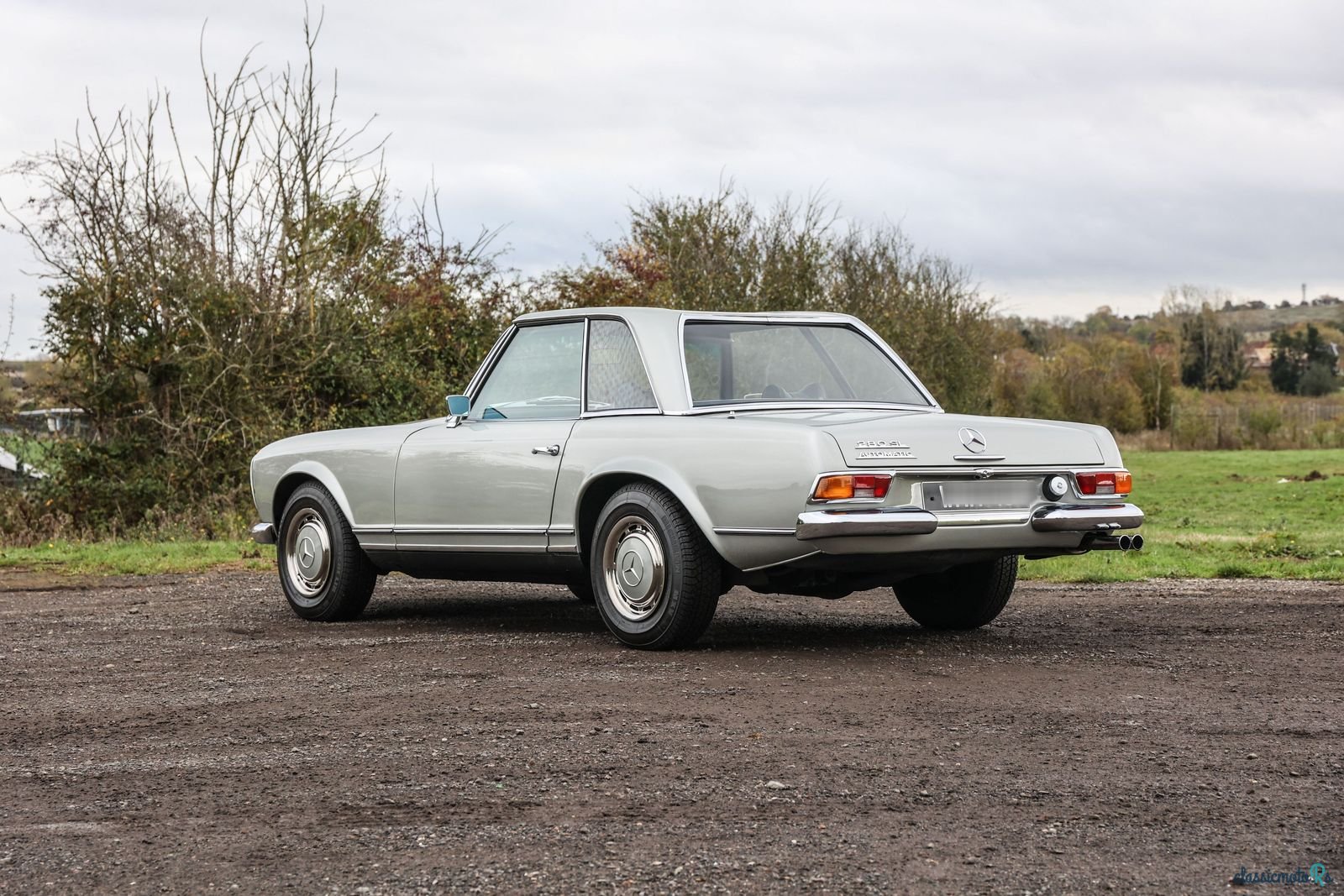 1969' Mercedes-Benz 280 photo #3