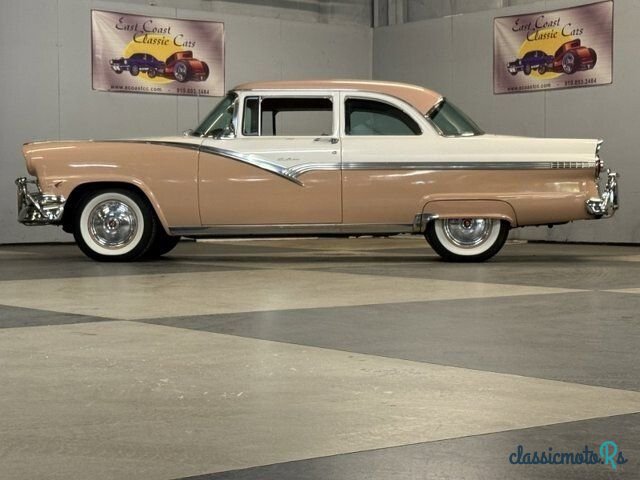 1956' Ford Fairlane photo #6