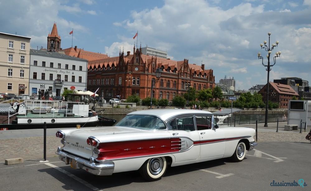 1958' Pontiac Star Chief photo #2