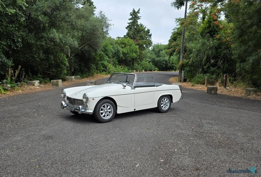 1968' MG Midget photo #1