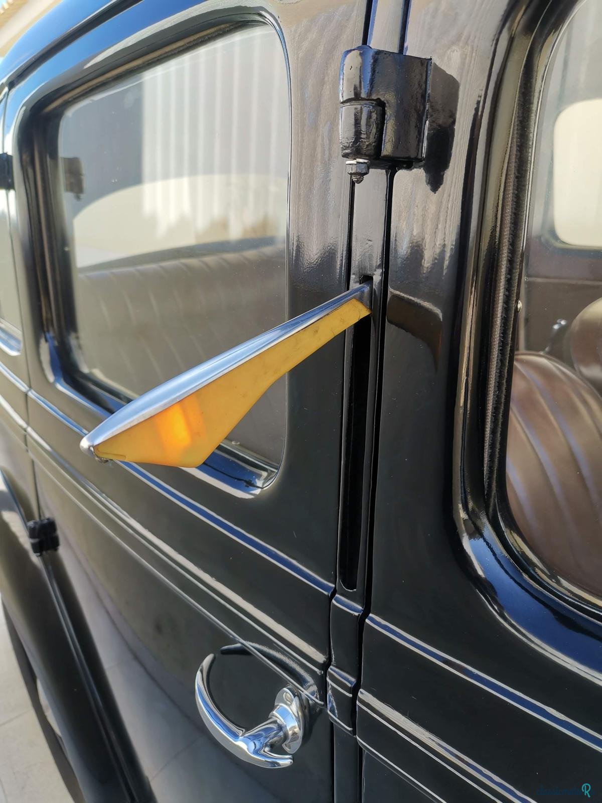 1948' Singer Super ten photo #3