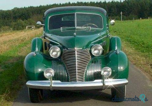 1940' Cadillac Fleetwood Series 75 photo #2