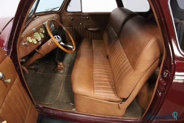 1940' Chevrolet Master photo #3