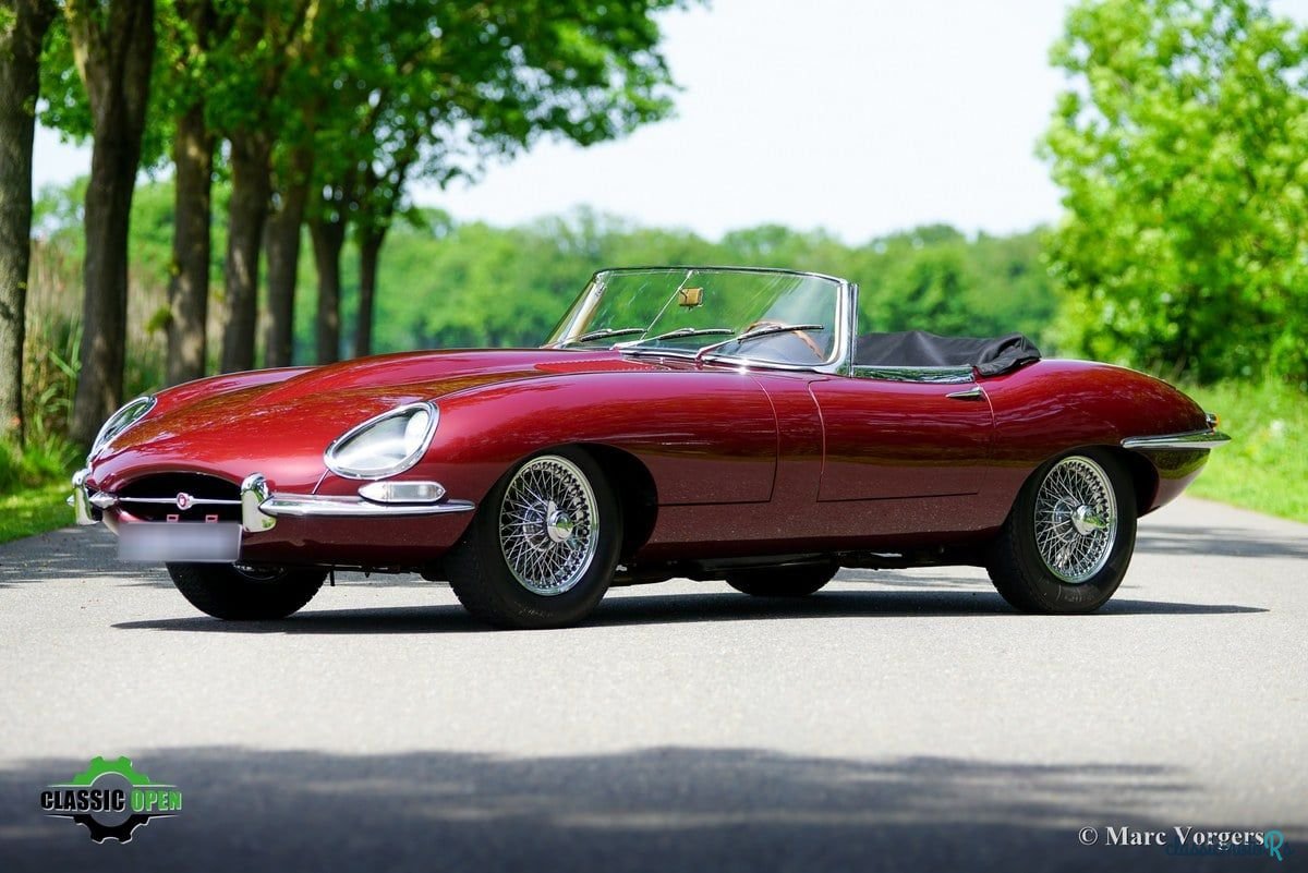 1964' Jaguar E-Type photo #1