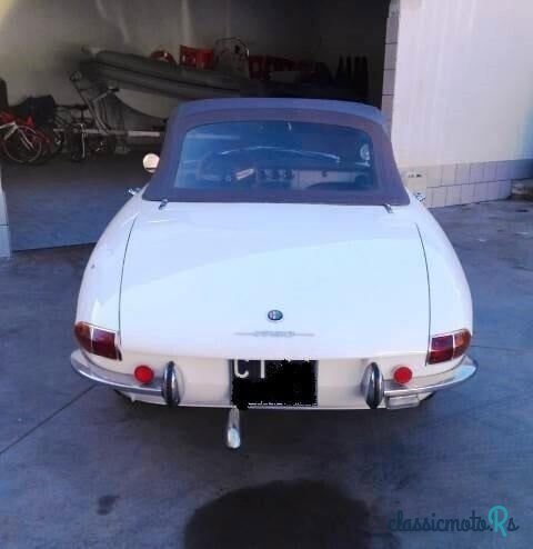 1967' Alfa Romeo Spider photo #5
