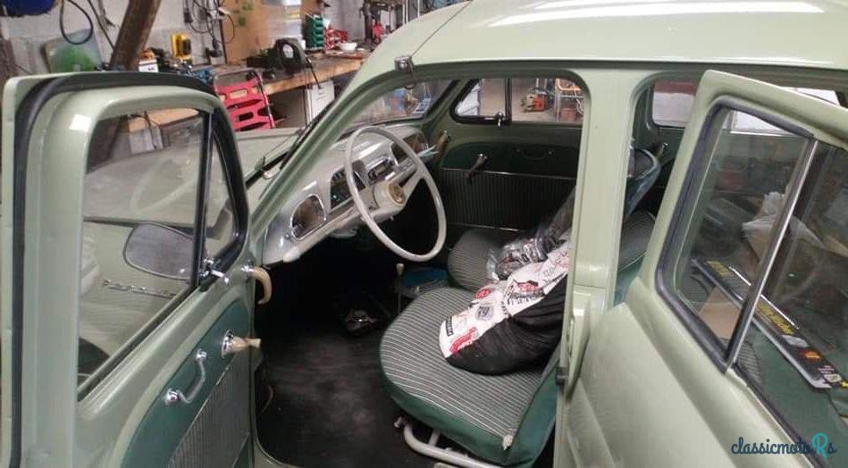 1957' Renault 5 Dauphine photo #4