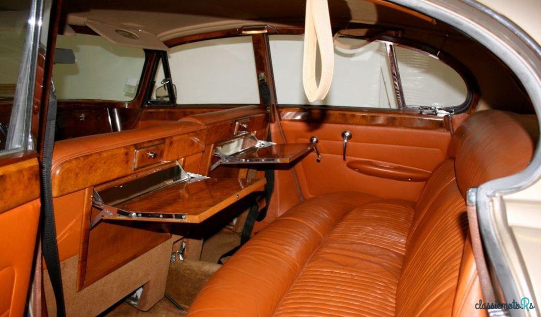 1964' Jaguar Mk-X photo #4