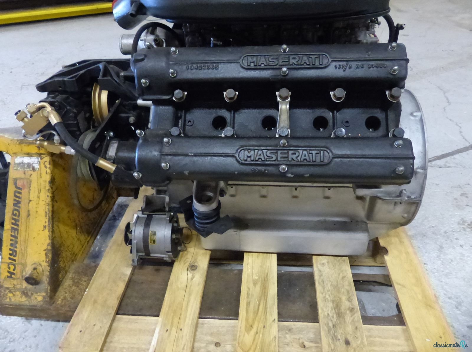 1973' Maserati Indy 4.7 photo #5