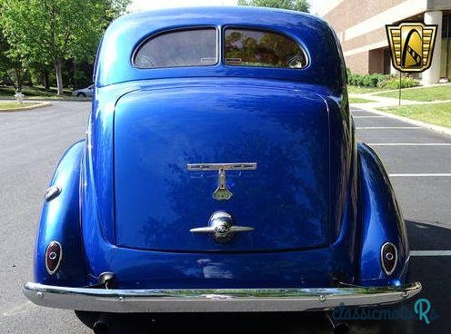 1938' Ford Standard Humpback photo #4
