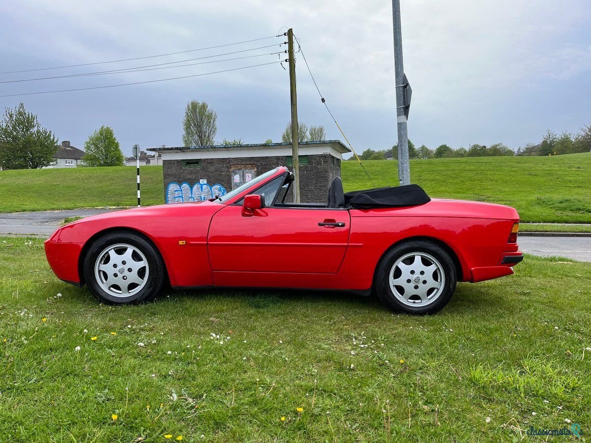 1989' Porsche 944 photo #6