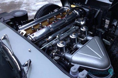 1962' Jaguar E Type 3.8 Roadster Right Hand photo #2