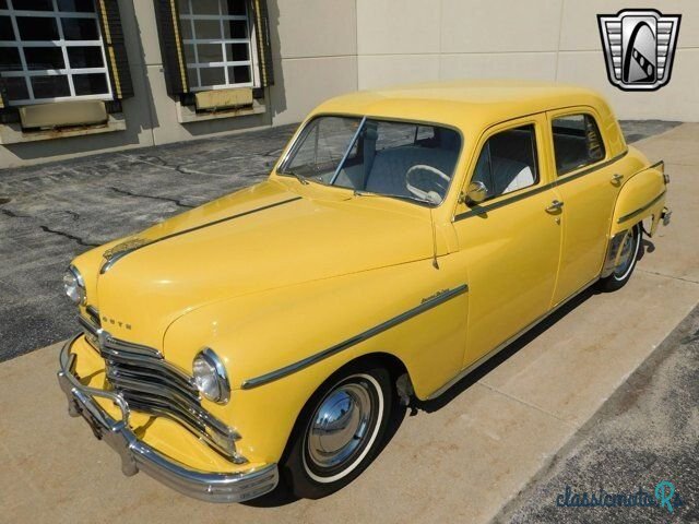 1949' Plymouth Deluxe photo #2