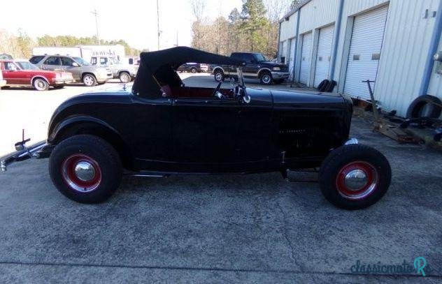 1932' Ford photo #1