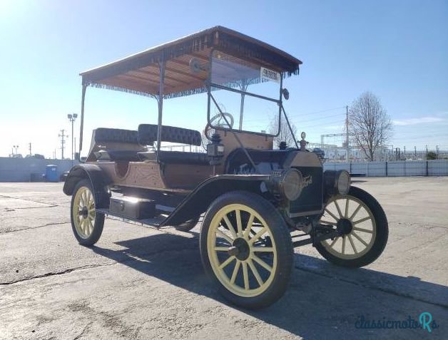 1914' Ford Model T photo #1