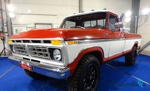 1977' Ford F 250 photo #2