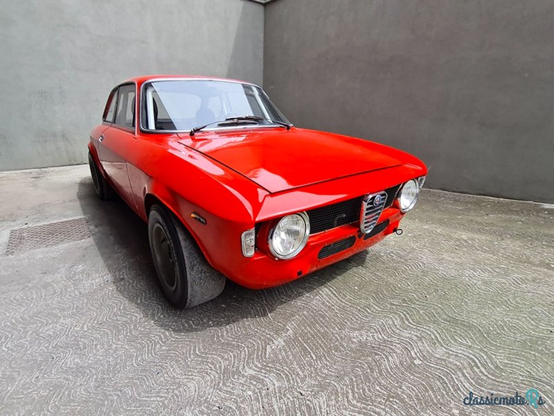 1970' Alfa Romeo Giulia photo #1