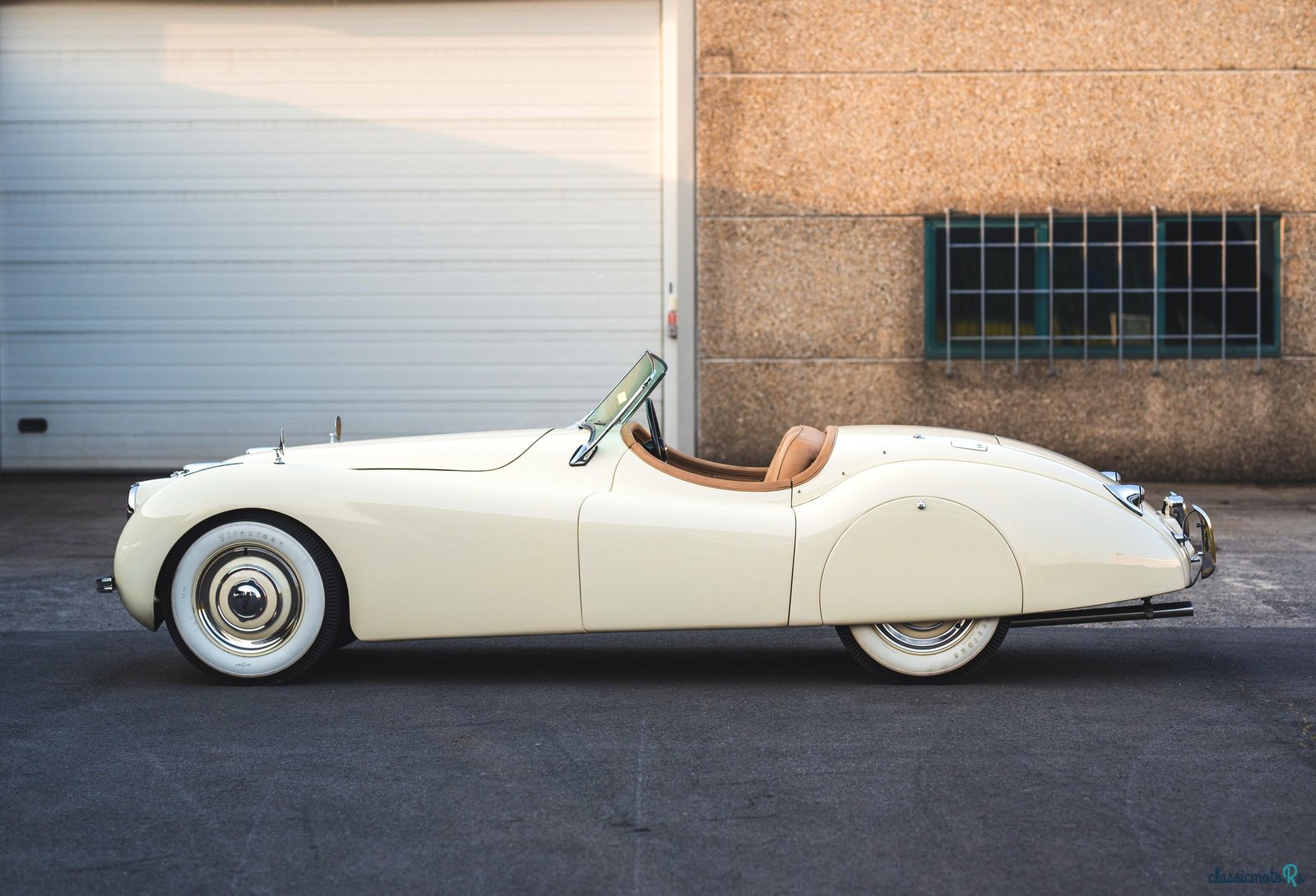 1950' Jaguar Xk120 photo #5