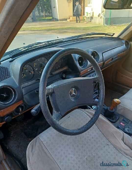 1980' Mercedes-Benz W123 photo #4