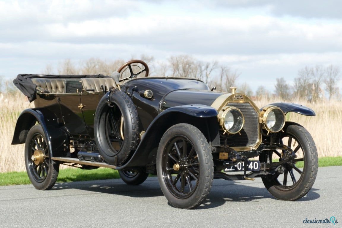 1911' Peugeot 136 photo #2