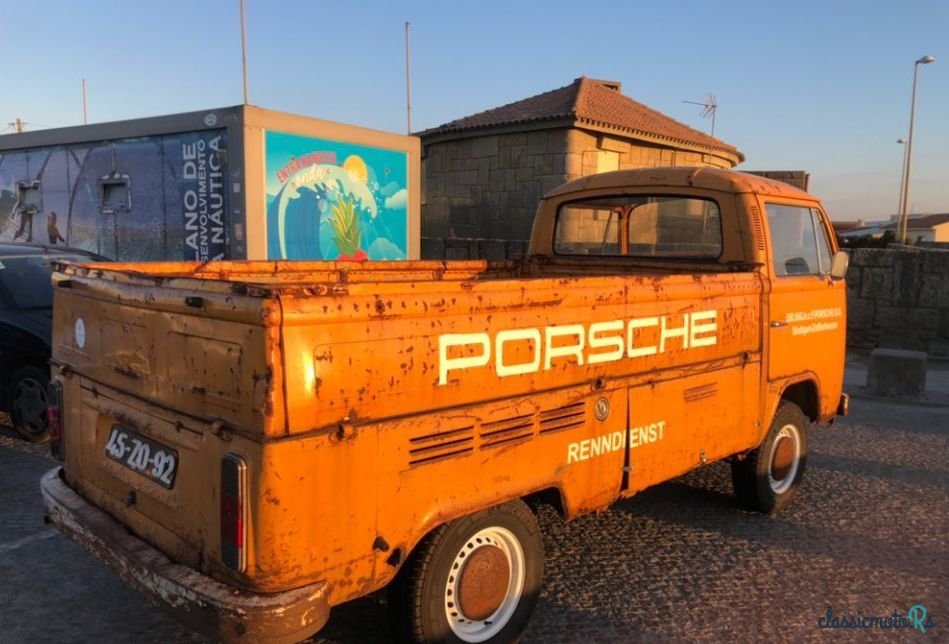 1977' Volkswagen Type-2 photo #6