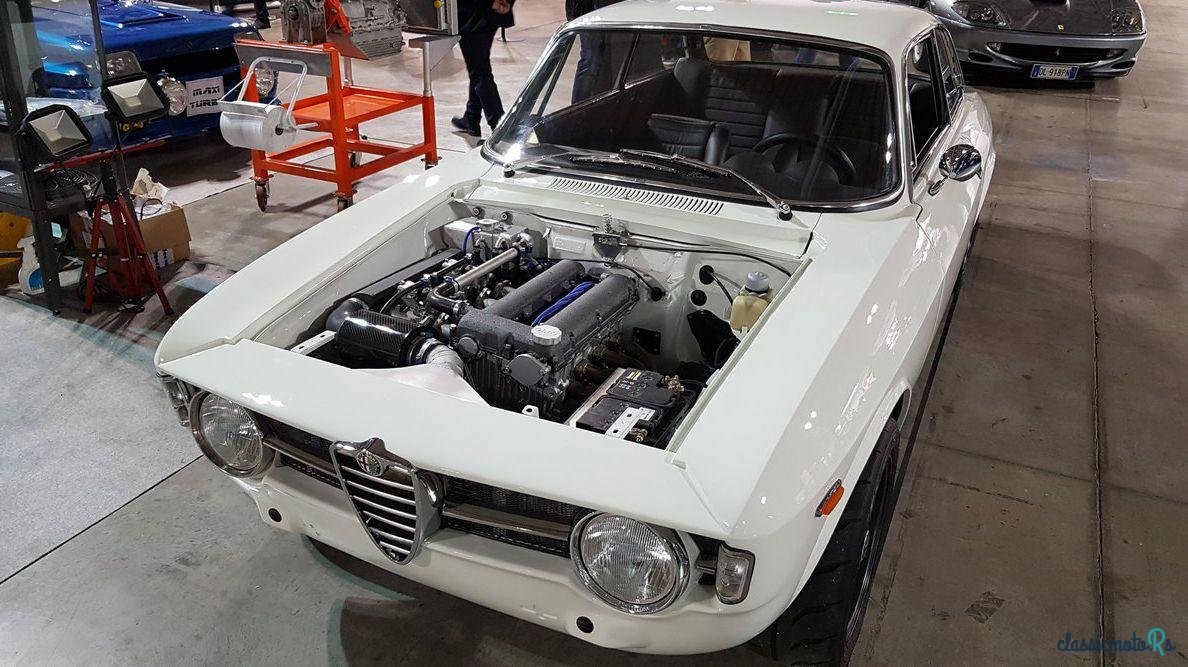 1970' Alfa Romeo Gt Junior 1.300 photo #3