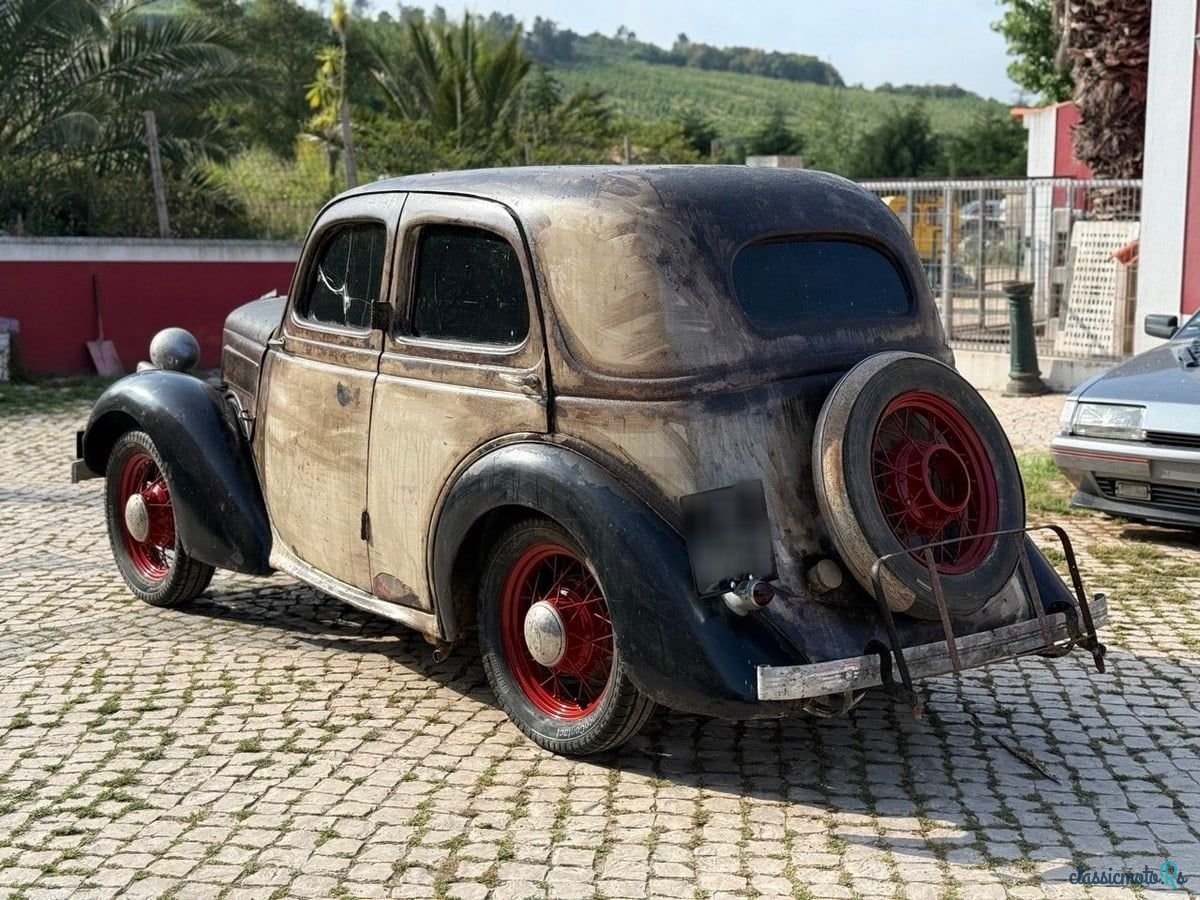 1932' Ford C Series photo #5