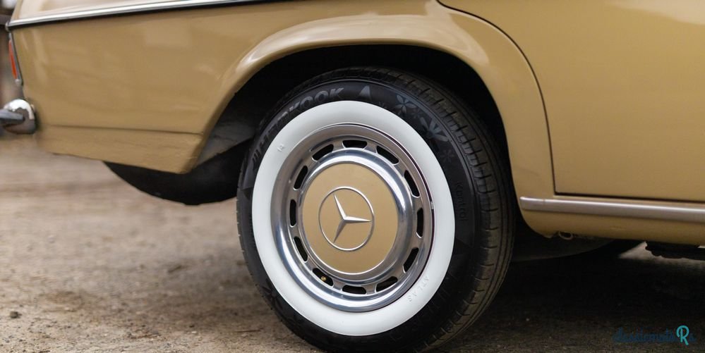 1973' Mercedes-Benz W115 200D/8 photo #6