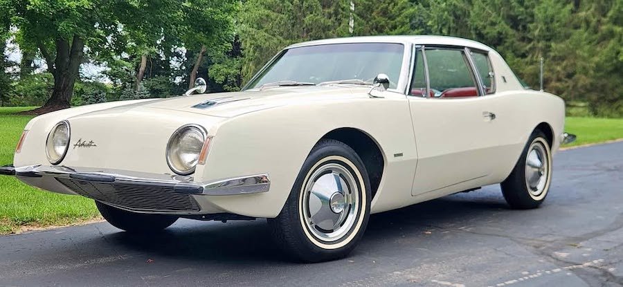 1963 Studebaker Avanti