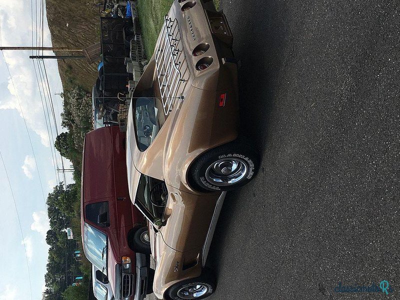 1975' Chevrolet Corvette photo #2