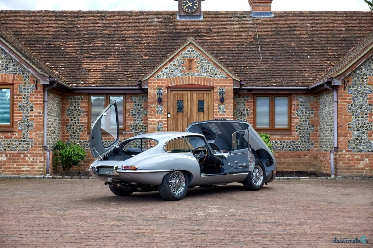 1964' Jaguar E-Type photo #4