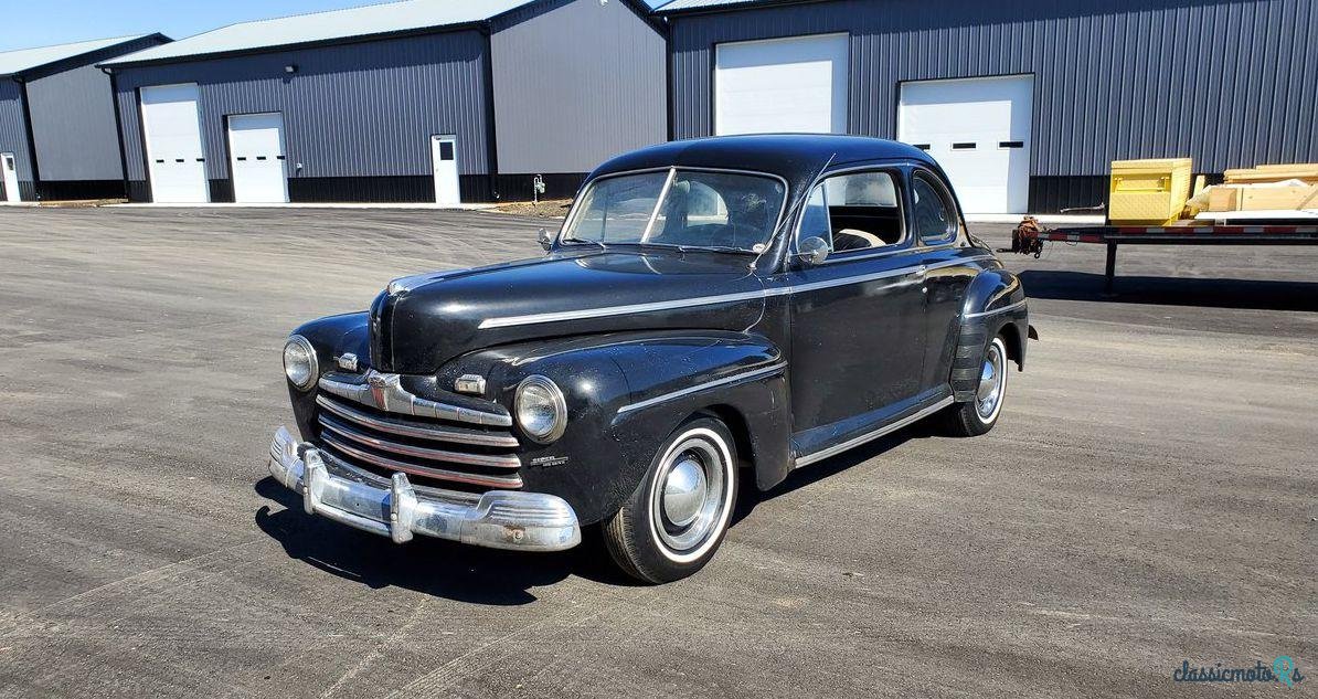 1946' Ford Deluxe Super Deluxe Coupe photo #1