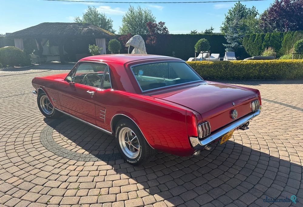 1965' Ford Mustang photo #3