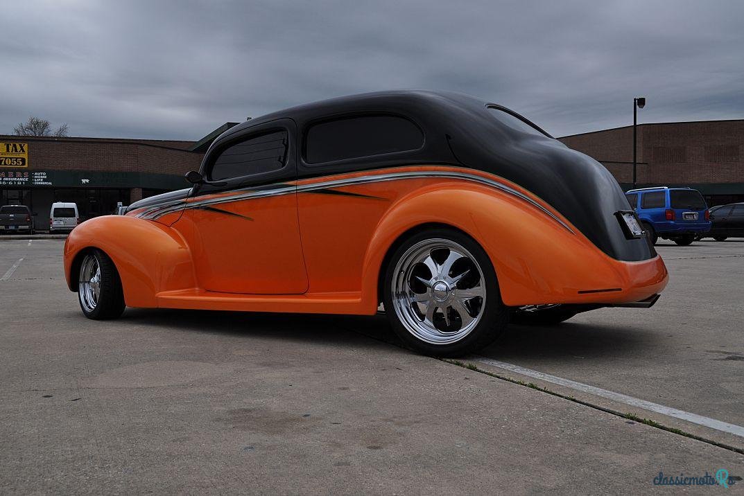 1937' Ford Custom photo #3