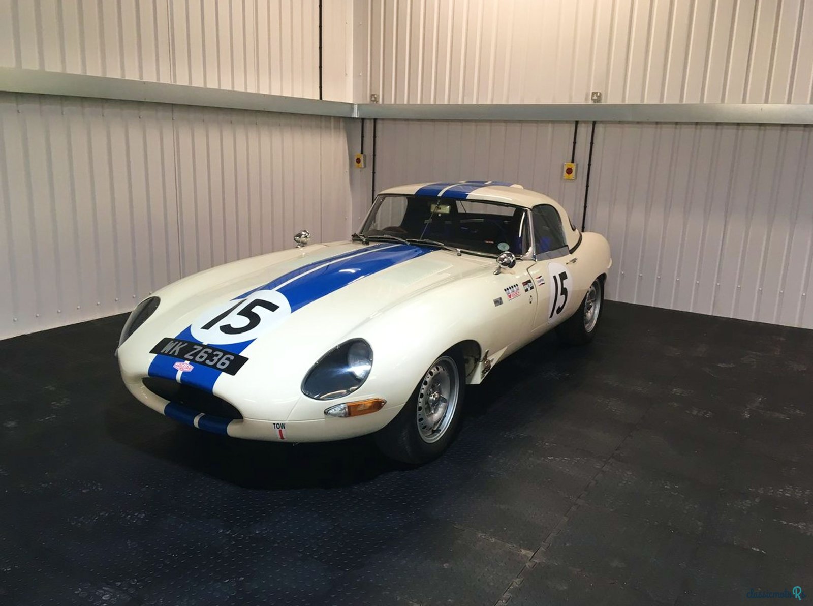 1975' Jaguar E-Type photo #1