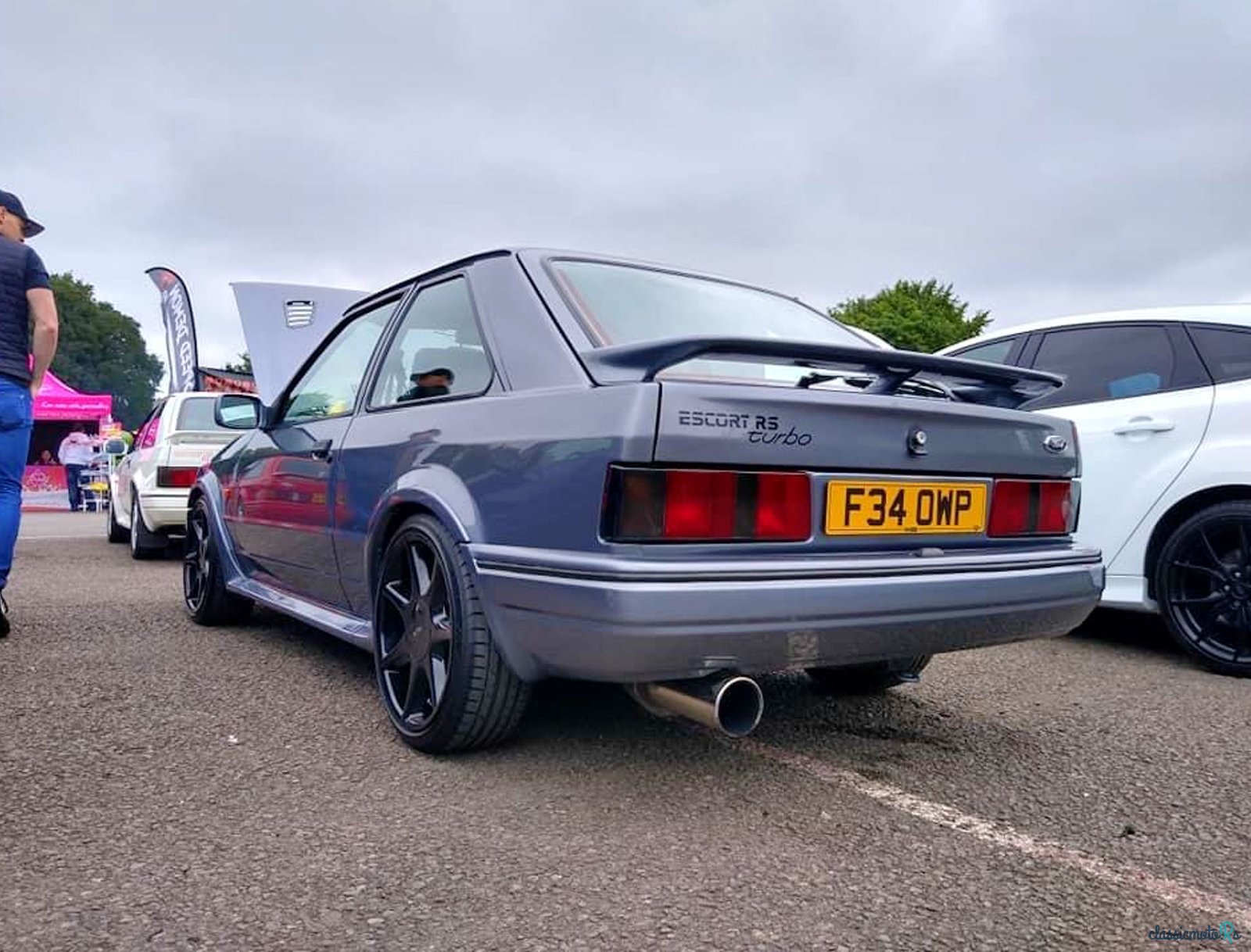 1989' Ford Escort photo #1