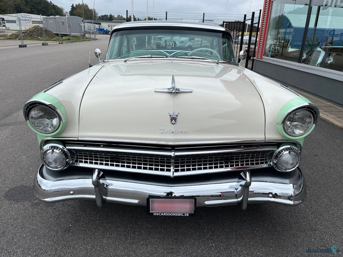 1955' Ford Crown Victoria photo #4