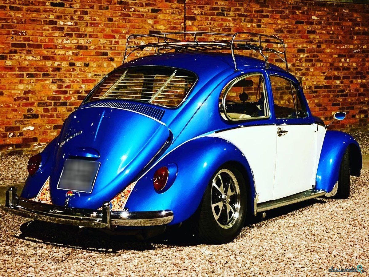 1970' Volkswagen Beetle photo #1