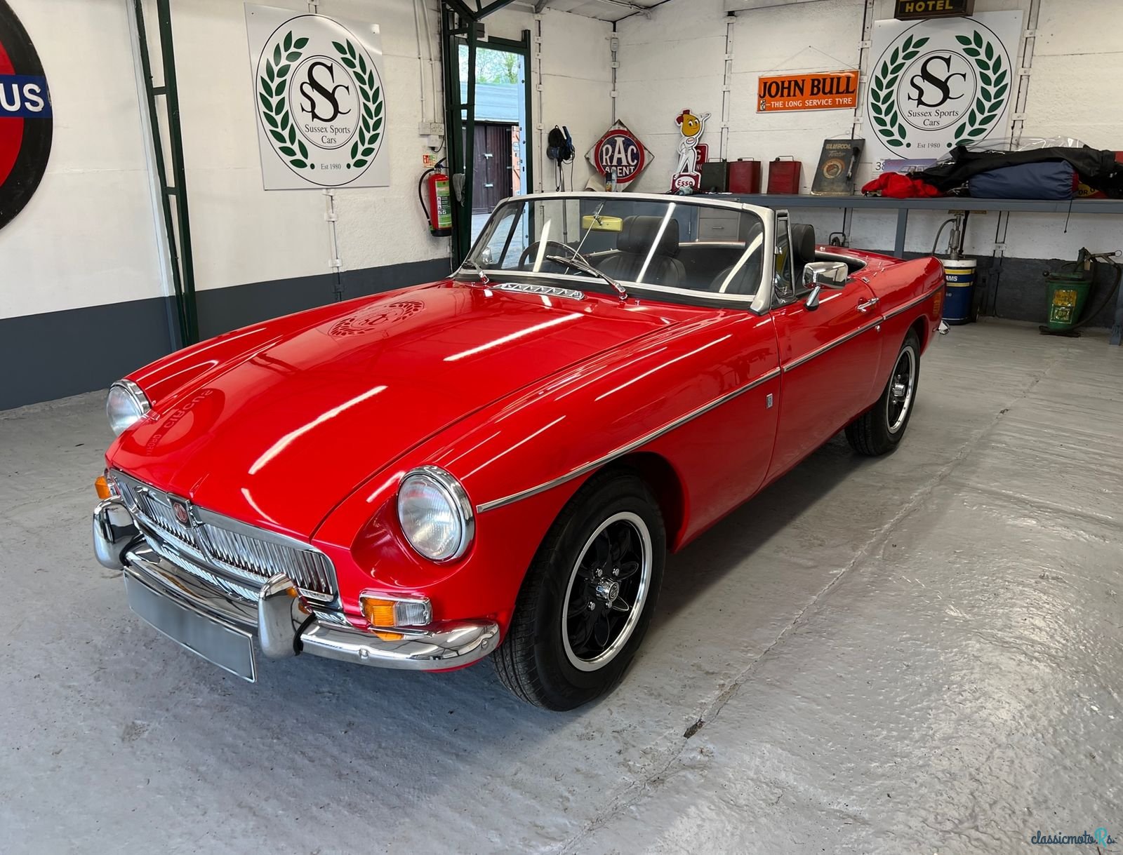 1969' MG MGB photo #3