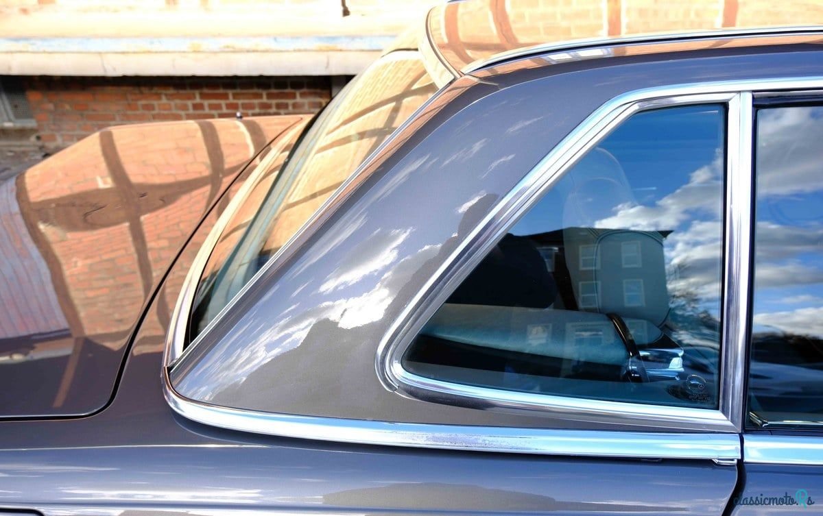 1987' Mercedes-Benz Sl Class photo #4