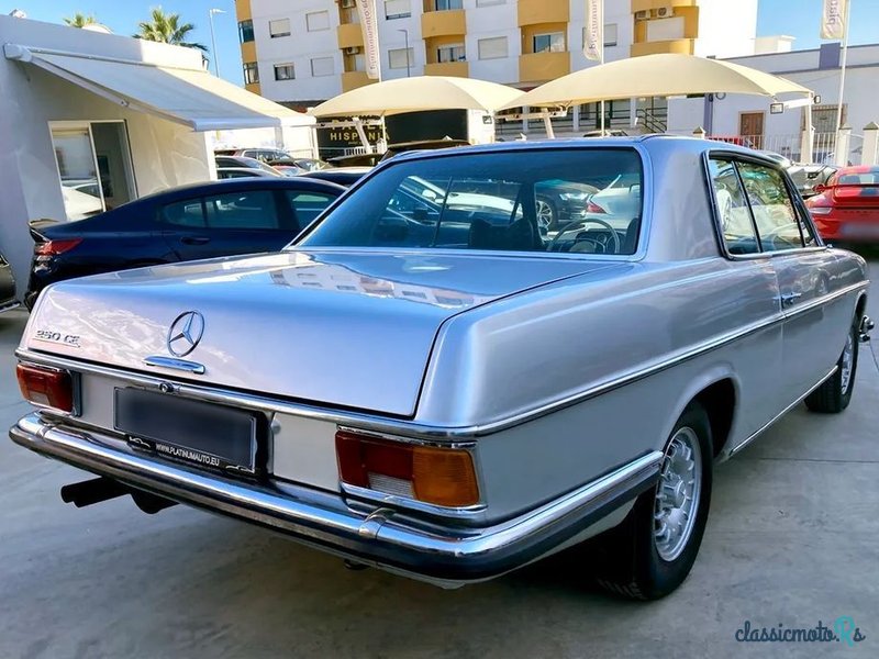 1971' Mercedes-Benz 250 photo #3