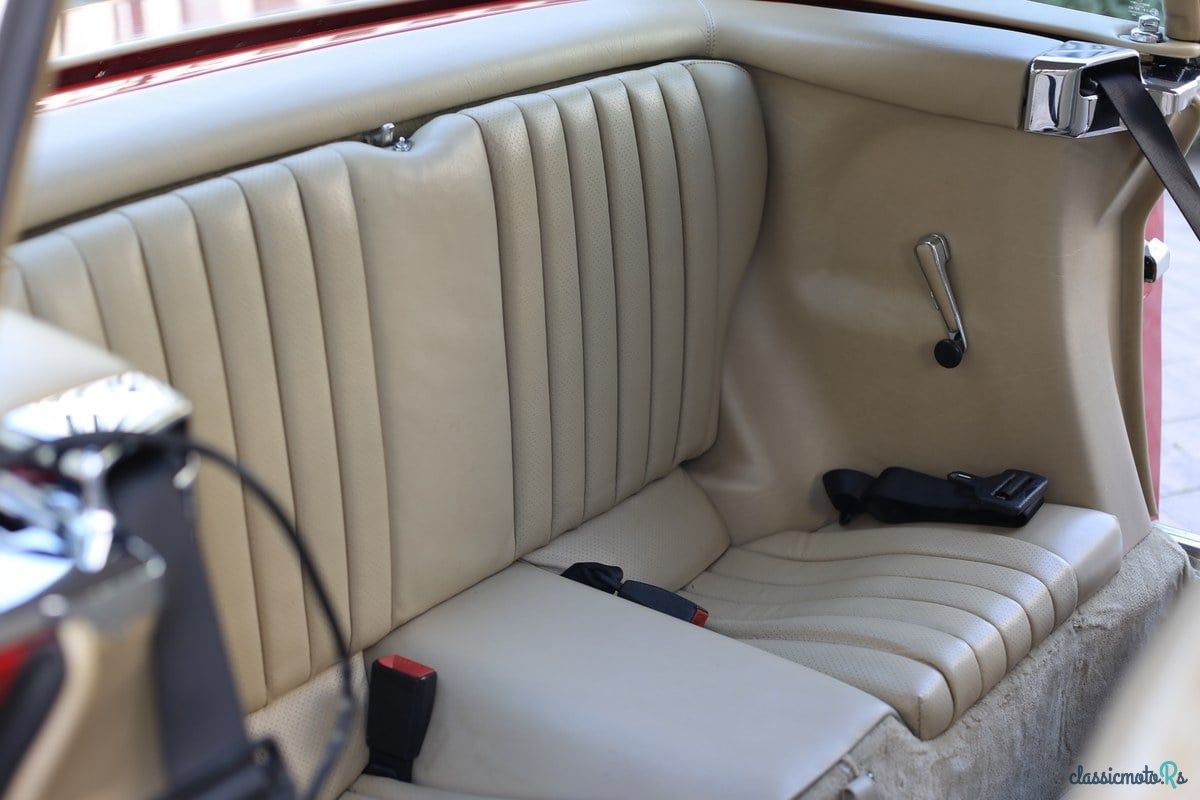 1988' Mercedes-Benz Sl Class photo #6