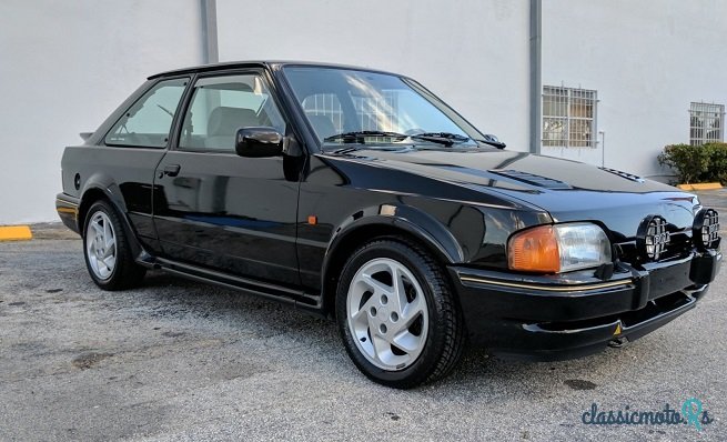 1988' Ford Escort photo #1