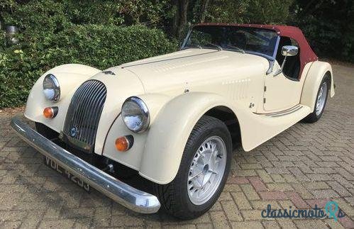 1971' Morgan Plus 8 photo #1