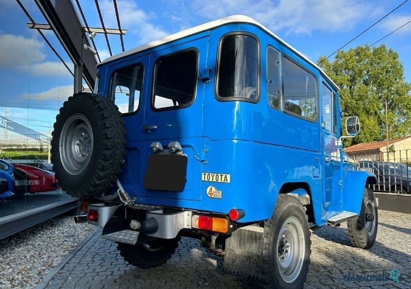 1980' Toyota Bj 40 for sale. Portugal