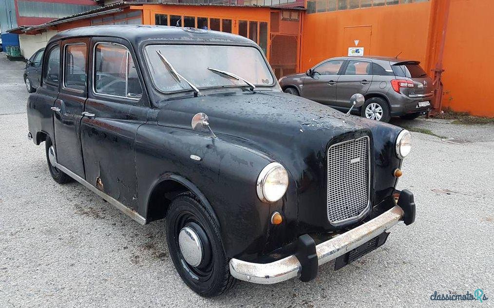 1975' Austin photo #4