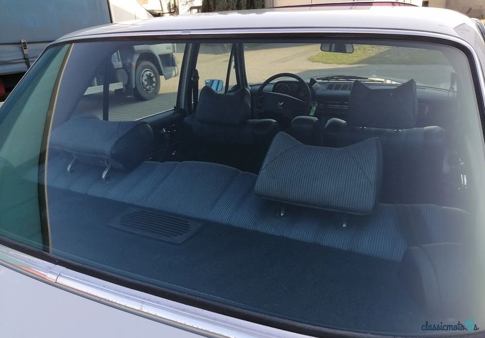 1973' Mercedes-Benz 280 photo #4