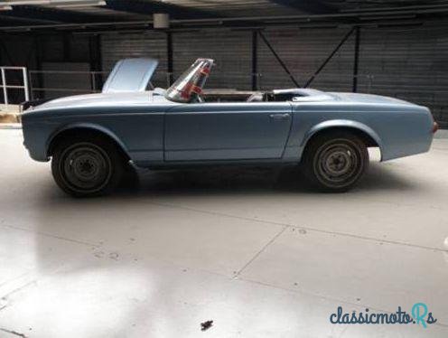 1965' Mercedes-Benz 230 Sl To Be Restored photo #2
