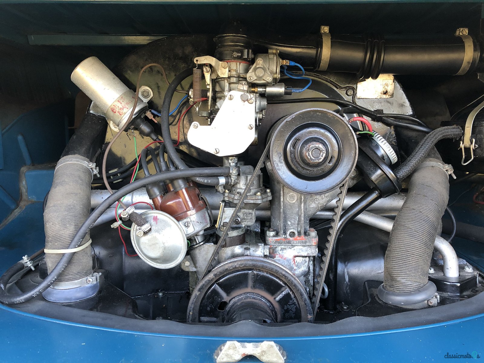 1966' Volkswagen Camper photo #4