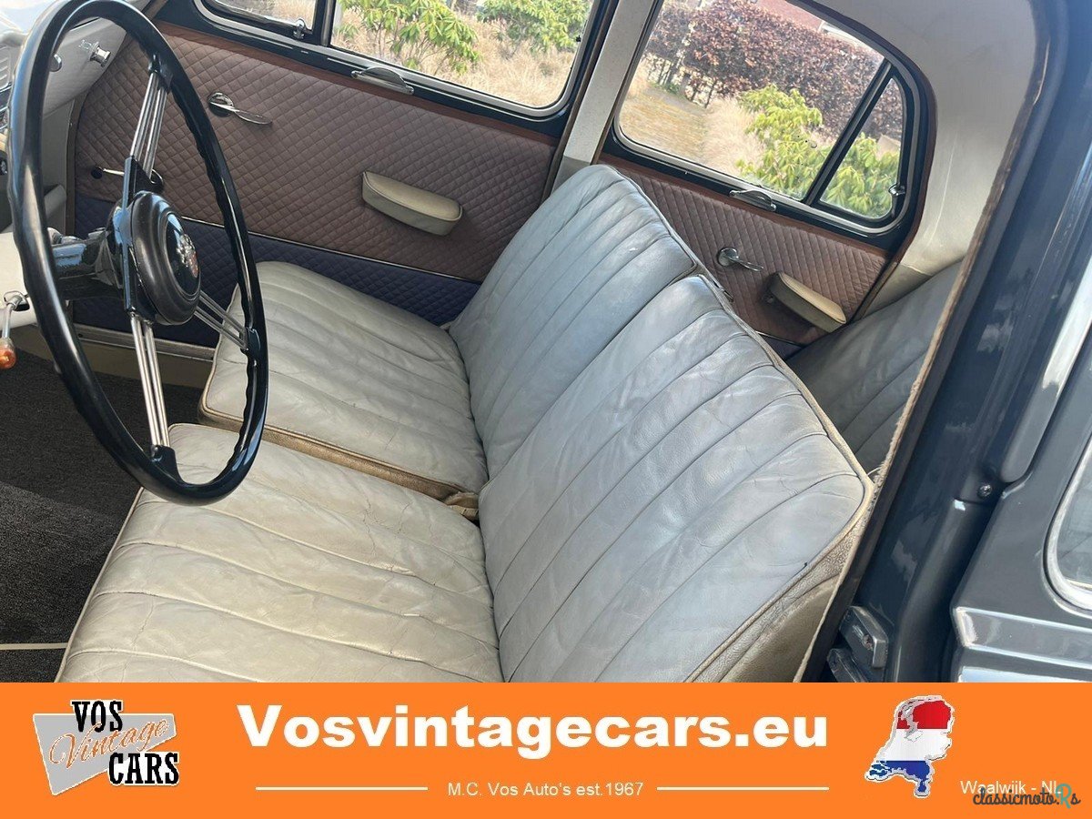 1955' Austin A55 Cambridge A50 Cambridge Deluxe photo #3